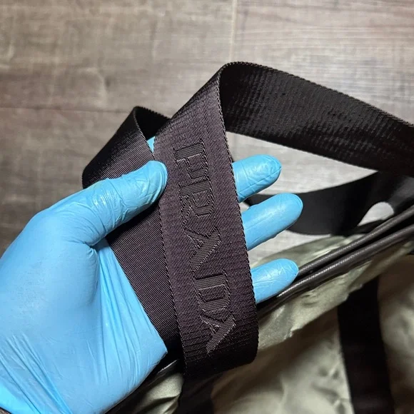 Prada Nylon Olive Green Shoulder bag - Picture 9 of 16